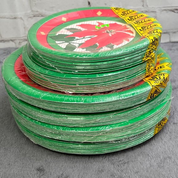 Vintage Christmas Plates Napkin Party Lot 230 pc Poinsettia Coated Red Green NIP - Picture 4 of 11